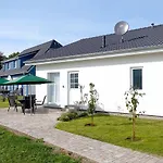 Ostsee Sonnengarten * Altefähr
